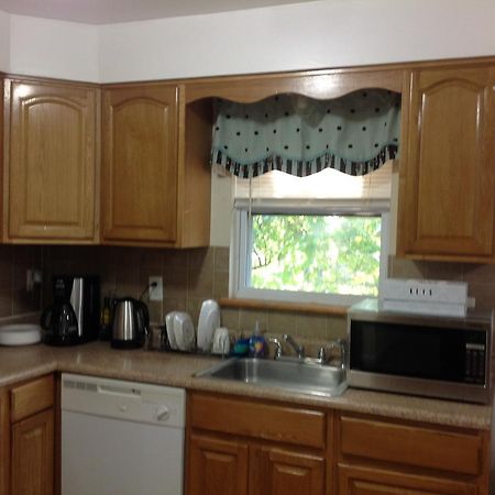 Mojoy Homesuites At Runyon Newark Esterno foto