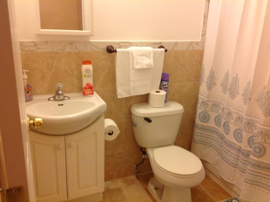 Mojoy Homesuites At Runyon Newark Esterno foto