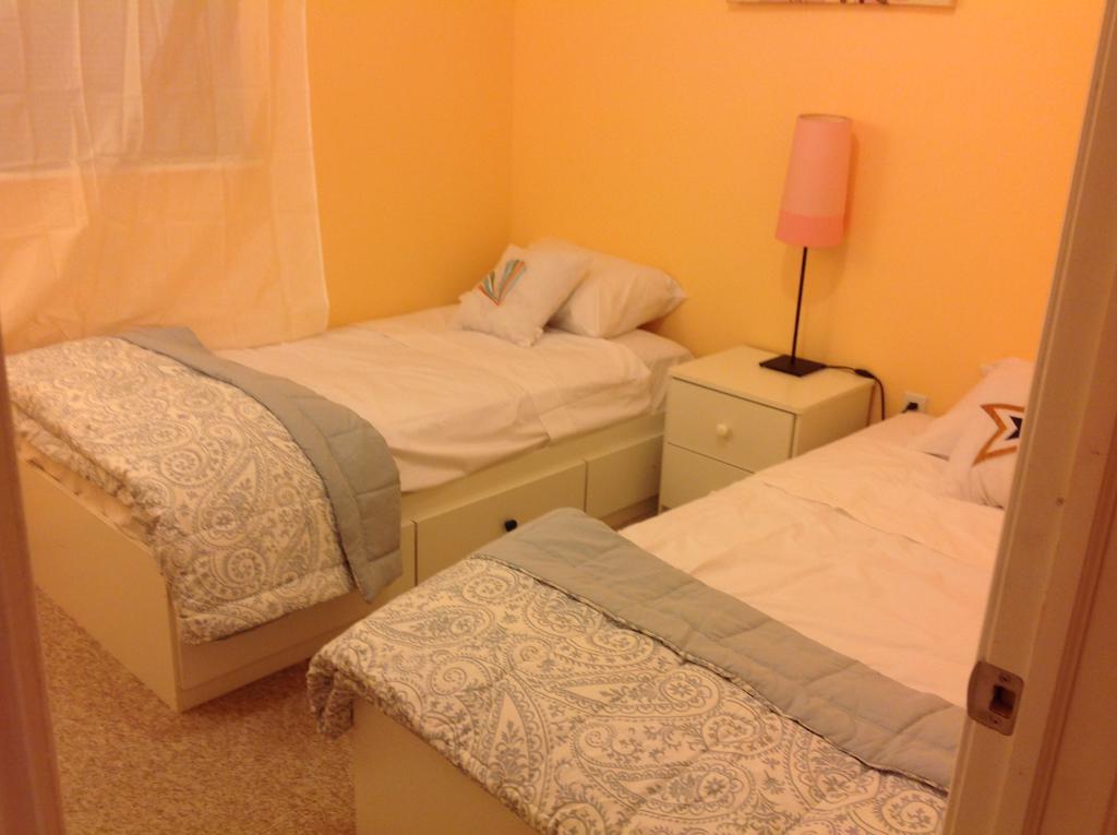 Mojoy Homesuites At Runyon Newark Esterno foto