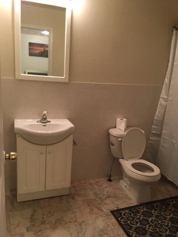 Mojoy Homesuites At Runyon Newark Esterno foto