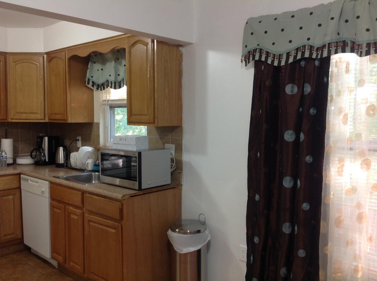 Mojoy Homesuites At Runyon Newark Esterno foto